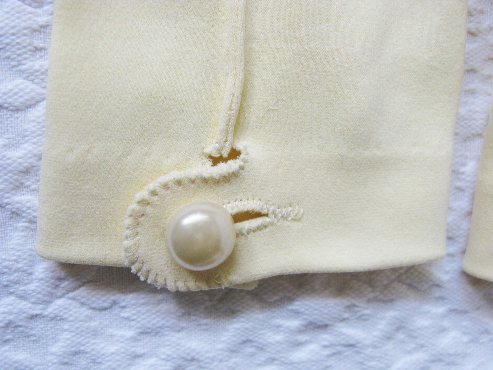 Yellow Gloves tailored Fabric Sz 6.5 Vintage Wedding Tea Party Retro Mid Century Bridal Downton Retro Cosplay Free Ship  US When Roses Bloom