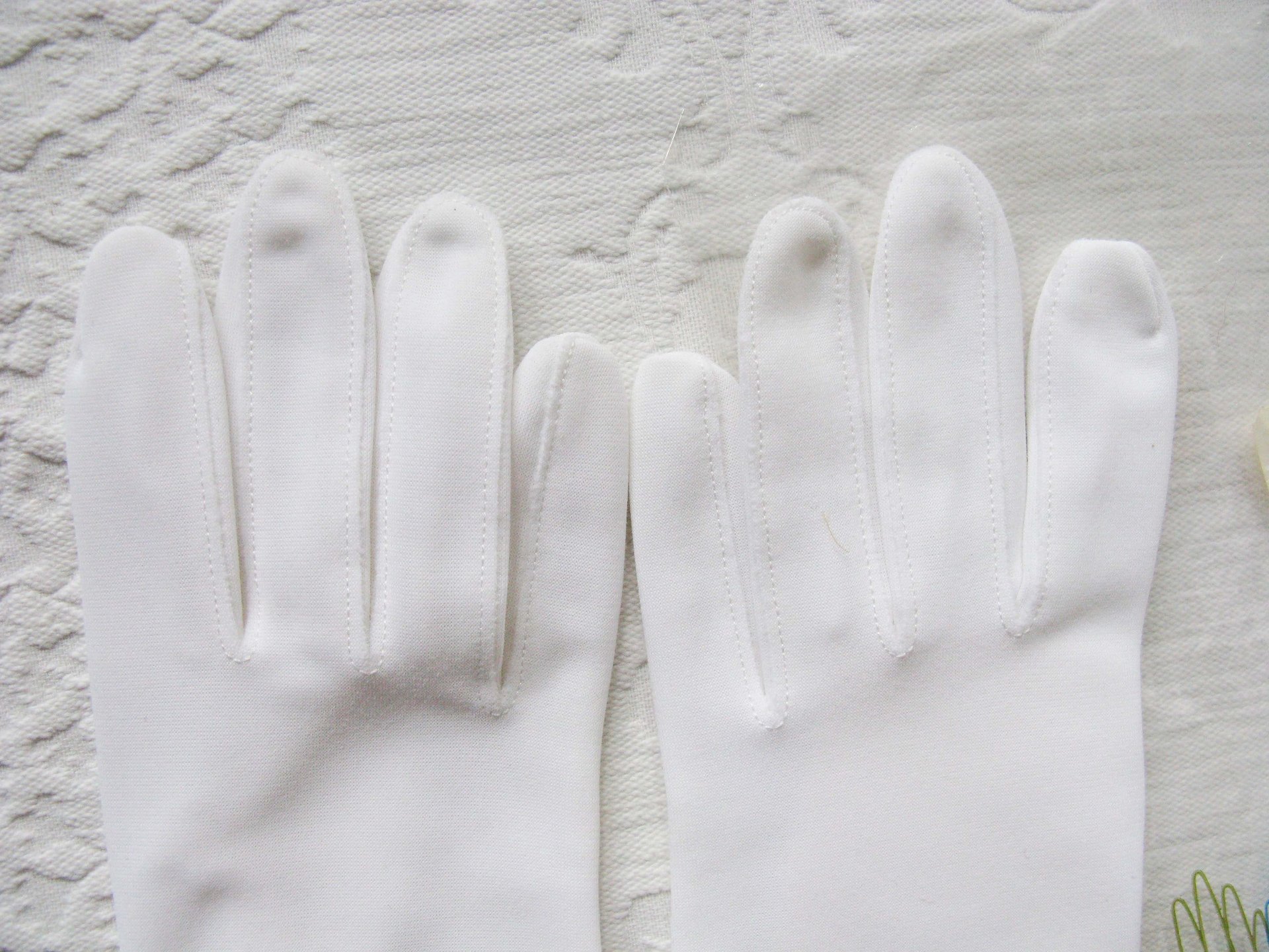 Vintage White Gloves Matinee NOS new Wedding Tea Retro Mid Century Bride Downton Titanic Jane Austen Cosplay  Free Ship  US When Roses Bloom