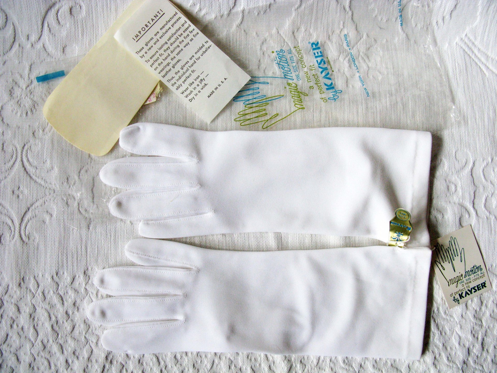 Vintage White Gloves Matinee NOS new Wedding Tea Retro Mid Century Bride Downton Titanic Jane Austen Cosplay  Free Ship  US When Roses Bloom