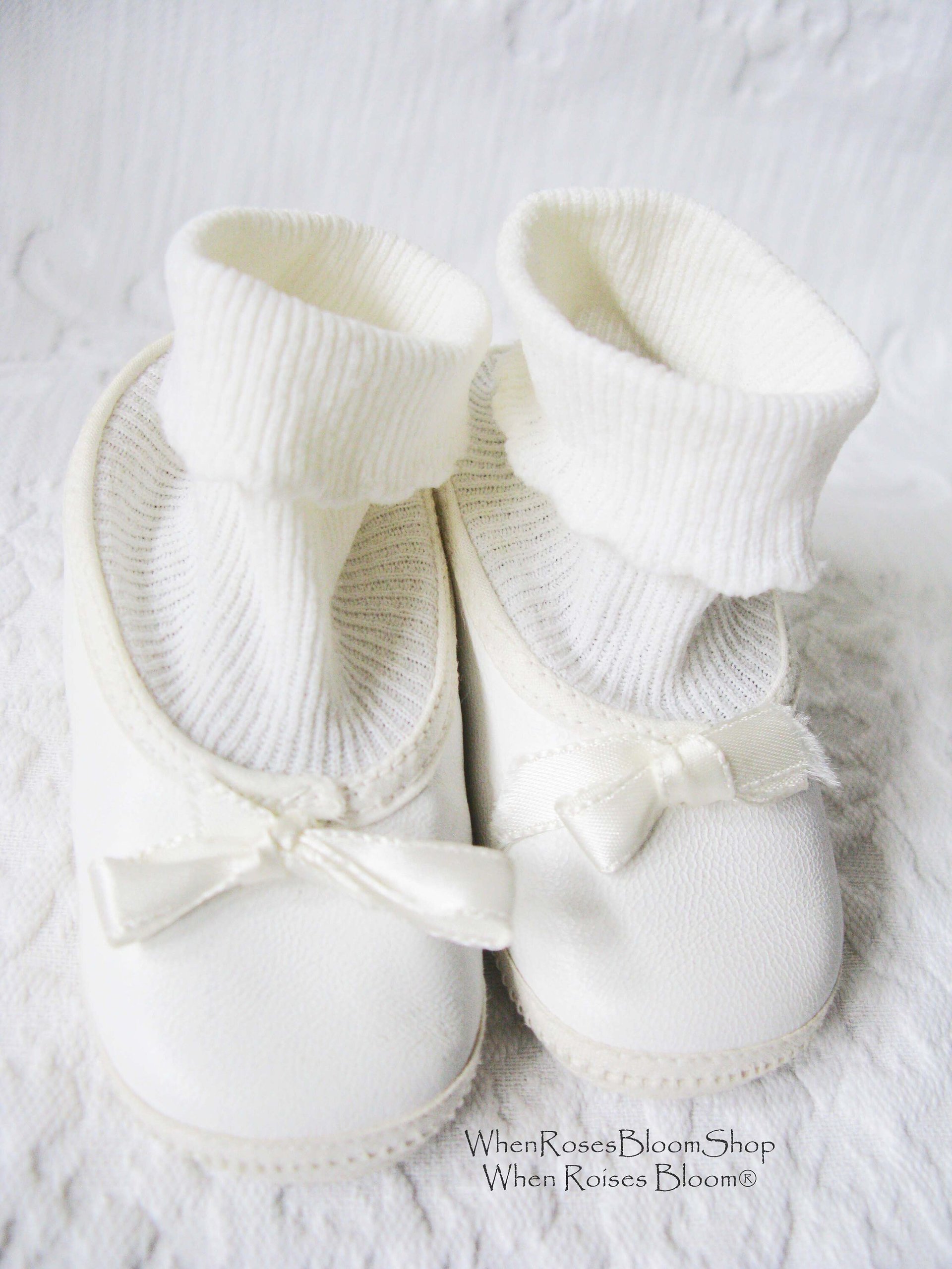 Vintage Baby Crib Shoes Size 1 White Leather Ballet Slippers Baby Keepsake Heirloom Gift doll shoes WhenRosesBloom