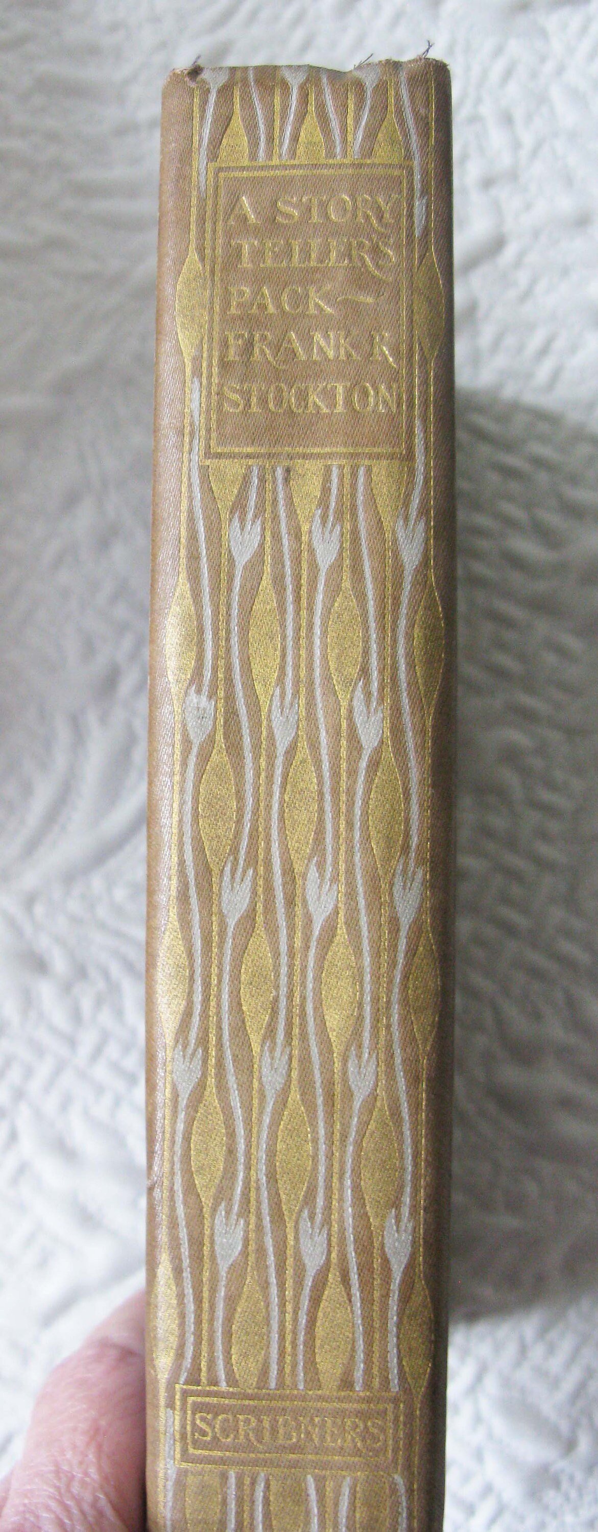 Blue Book Storyteller's Pack 1st Edition Frank Stockton Margaret Armstrong Pretty Decorative Cover Decorative Library Gift WhenRosesBloom