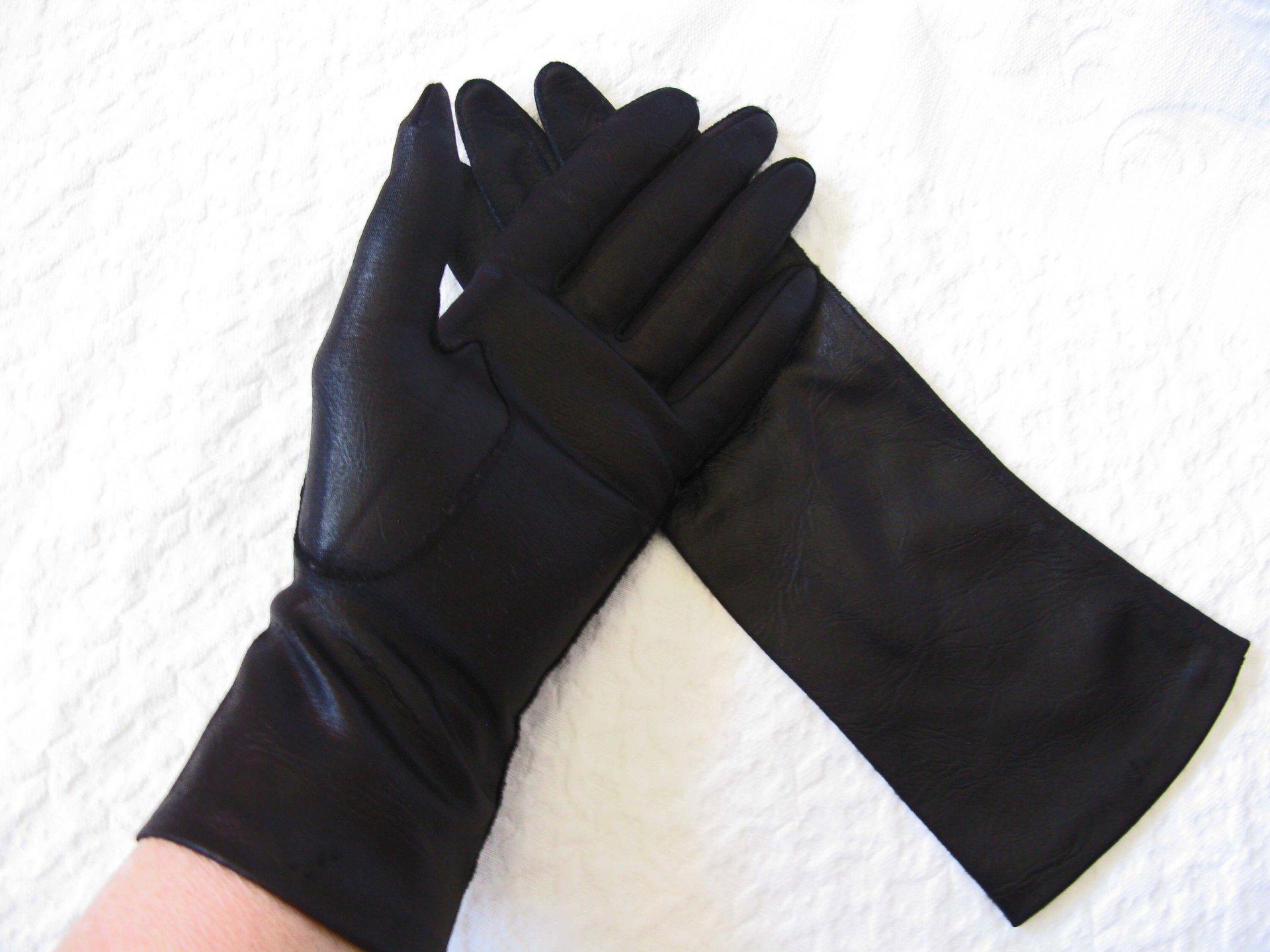 Vintage Gloves Black Sz 6 1/2 Faux Leather Vegan Fabric Elegant Classic Mid Century Mod  Cocktail Party Style  Free Ship US WhenRosesBloom