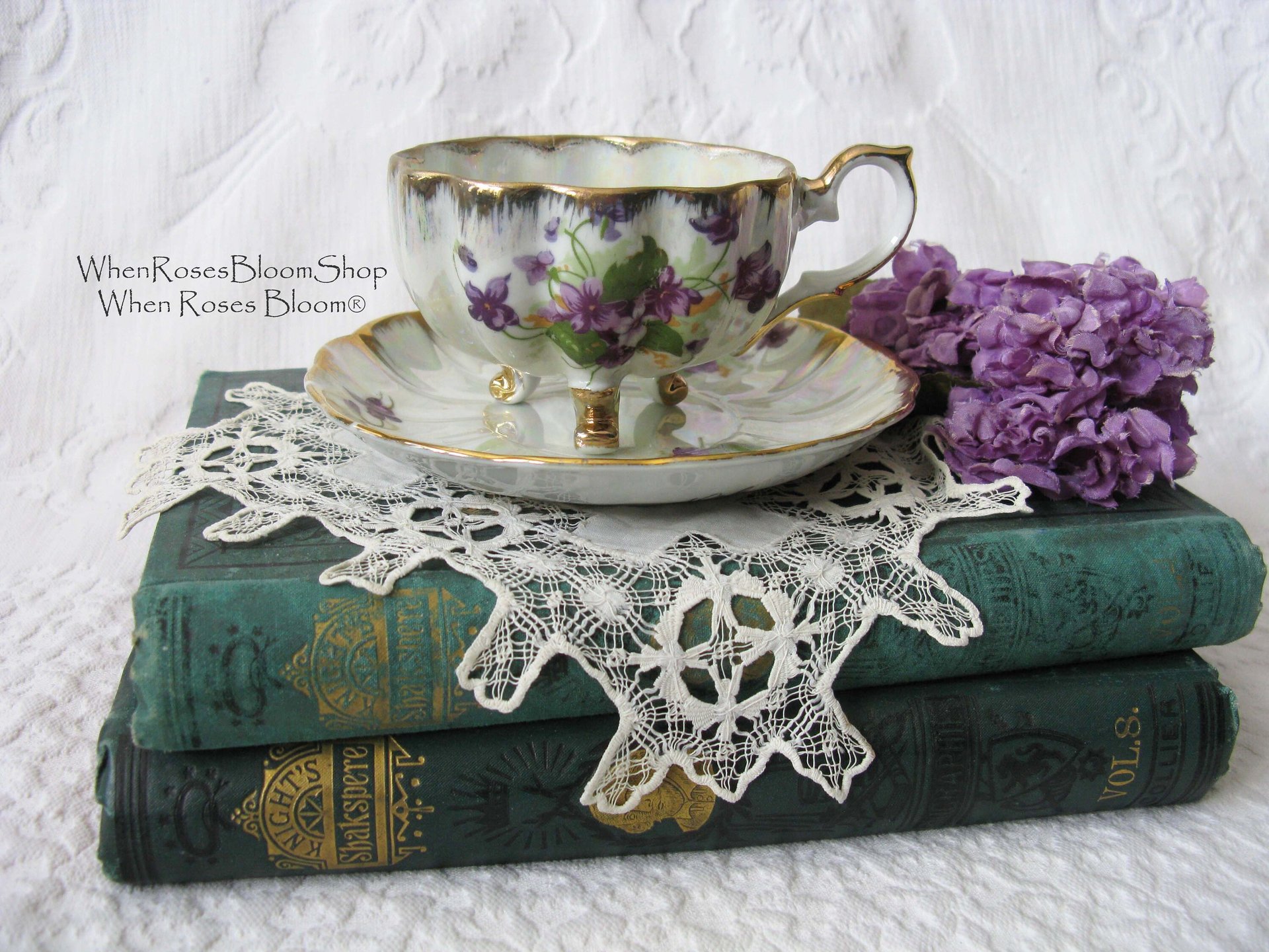 Tea Cup Purple Violets footed Melon Shape Japan Vintage Retro TeaTime Elegant Tea Gift Mid Century Shabby Chic  WhenRosesBloom Classic Tea