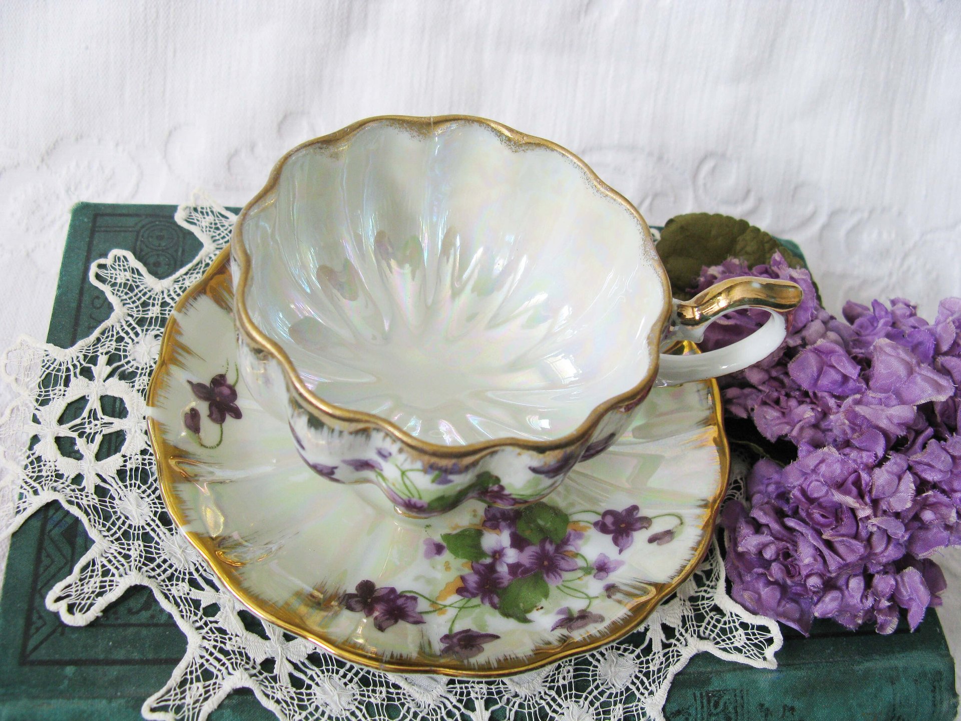 Tea Cup Purple Violets footed Melon Shape Japan Vintage Retro TeaTime Elegant Tea Gift Mid Century Shabby Chic  WhenRosesBloom Classic Tea