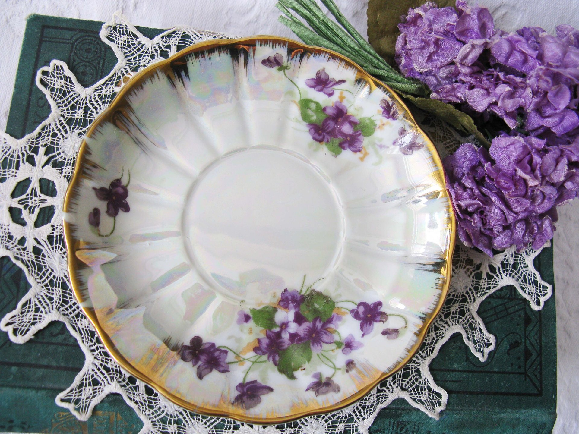 Tea Cup Purple Violets footed Melon Shape Japan Vintage Retro TeaTime Elegant Tea Gift Mid Century Shabby Chic  WhenRosesBloom Classic Tea