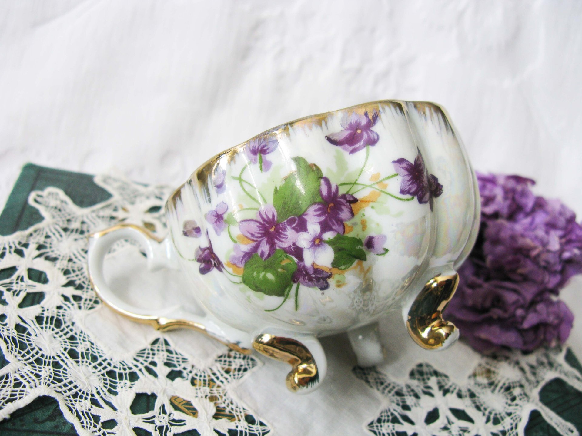 Tea Cup Purple Violets footed Melon Shape Japan Vintage Retro TeaTime Elegant Tea Gift Mid Century Shabby Chic  WhenRosesBloom Classic Tea