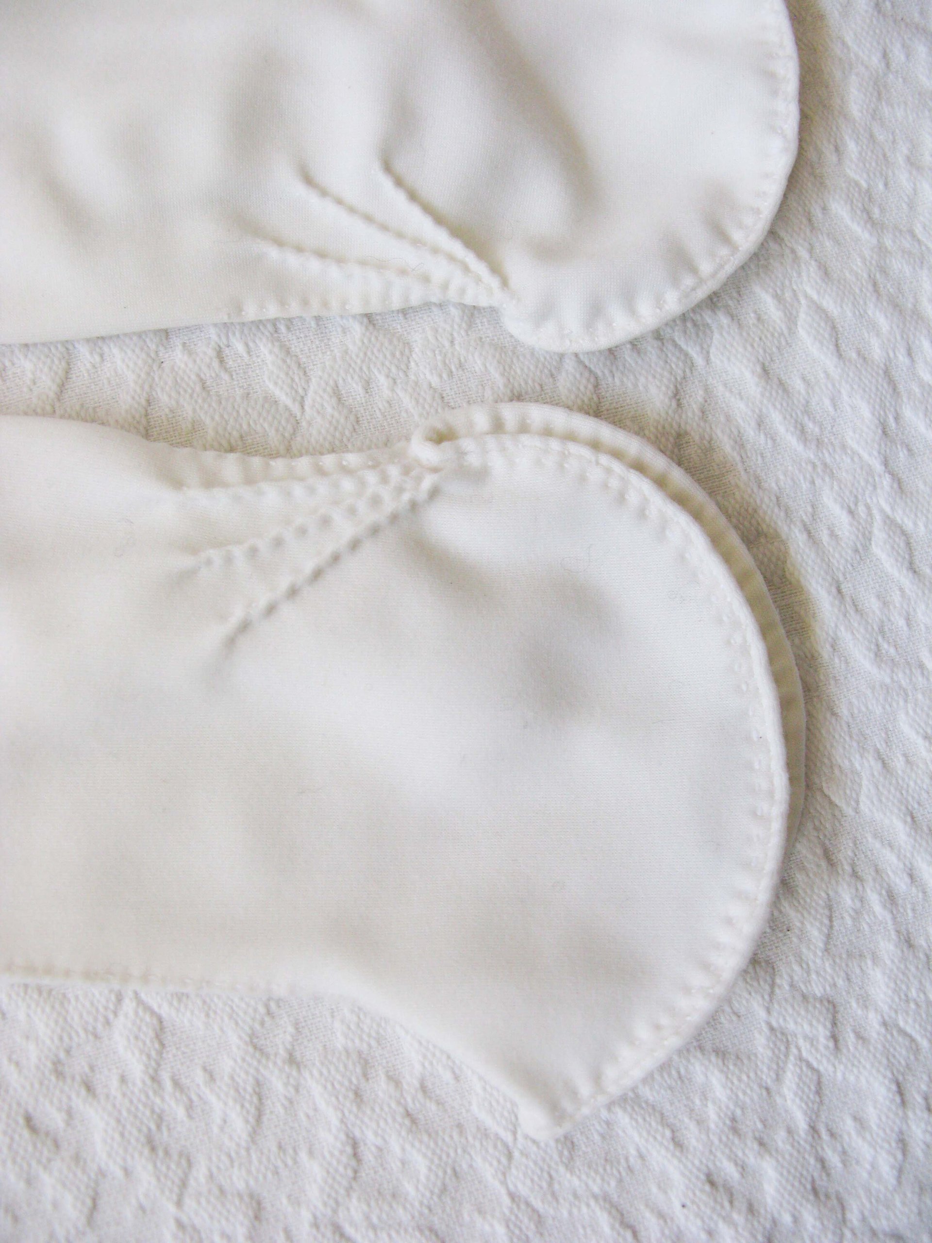 Gloves White Short  Retro Vintage Tea Party Elegant Cosplay Downton Miss Fisher Mid Century Style Free Ship US When Roses Bloom