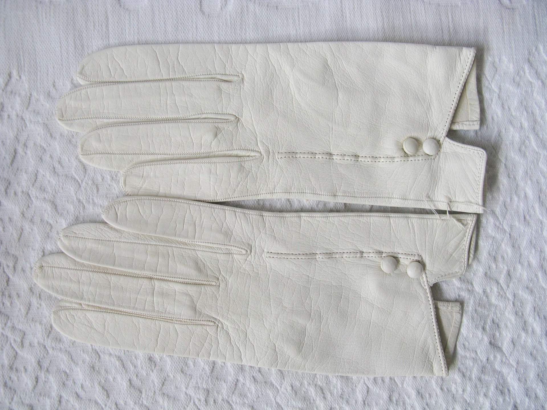 White Gloves French Leather Sz 6 1/2 Vintage Retro Wedding Bride Tea NOS Downton Gatsby Miss Fisher Cosplay Free Ship  US When Roses Bloom