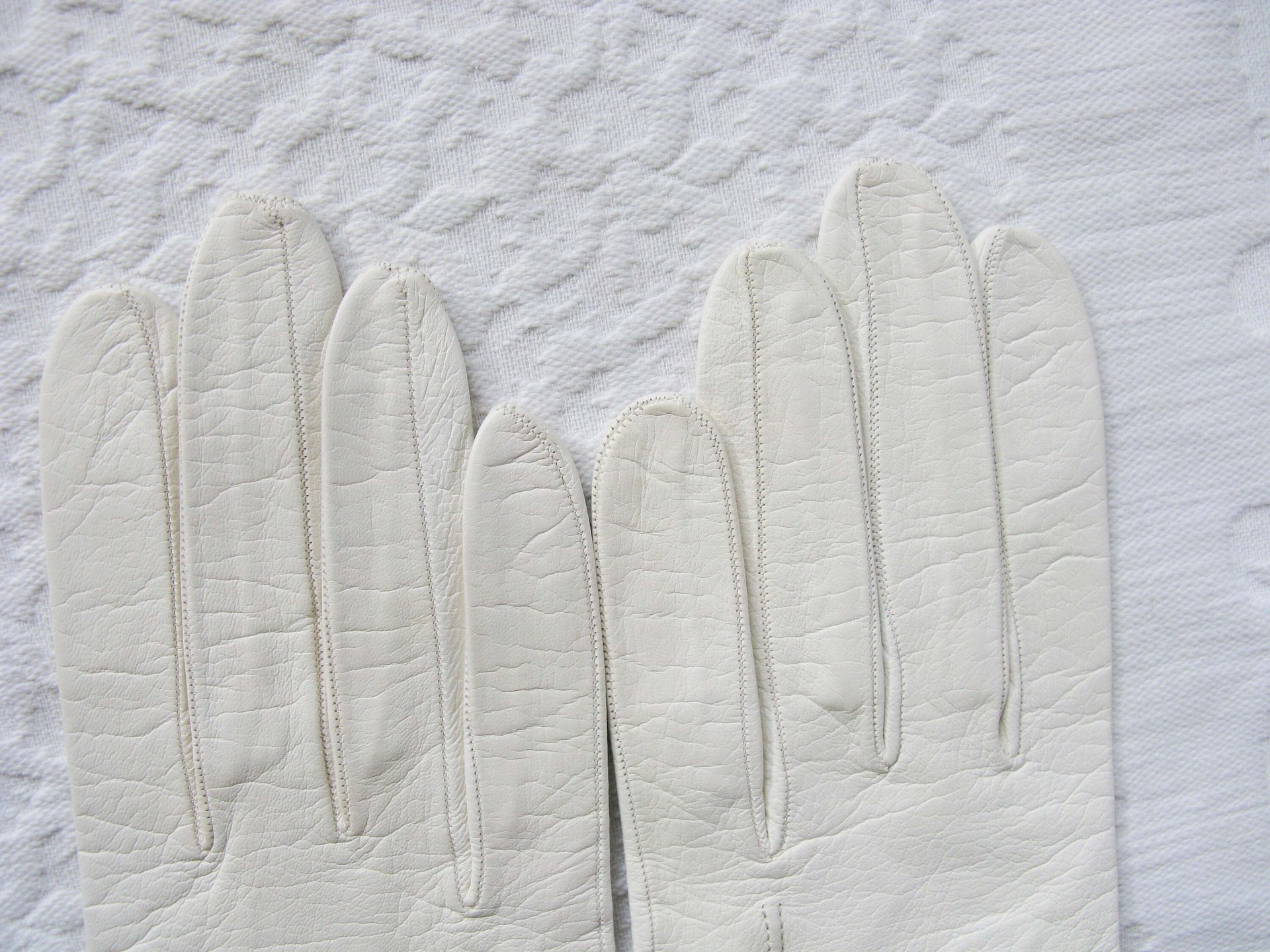 White Gloves French Leather Sz 6 1/2 Vintage Retro Wedding Bride Tea NOS Downton Gatsby Miss Fisher Cosplay Free Ship  US When Roses Bloom