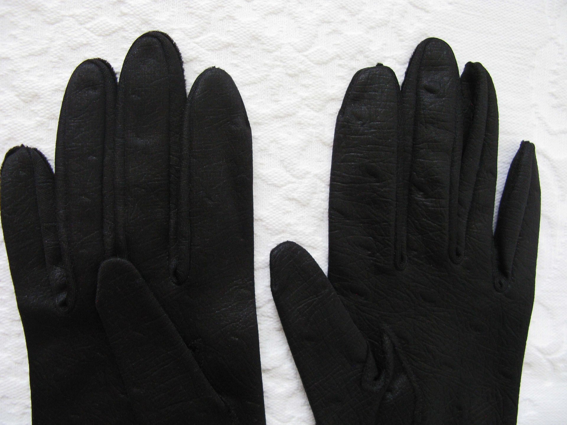 Vintage Gloves Black Sz 6 1/2 Faux Leather Vegan Fabric Matinee Classic Mid Century Mod Cocktail Party Style Free Ship US WhenRosesBloom