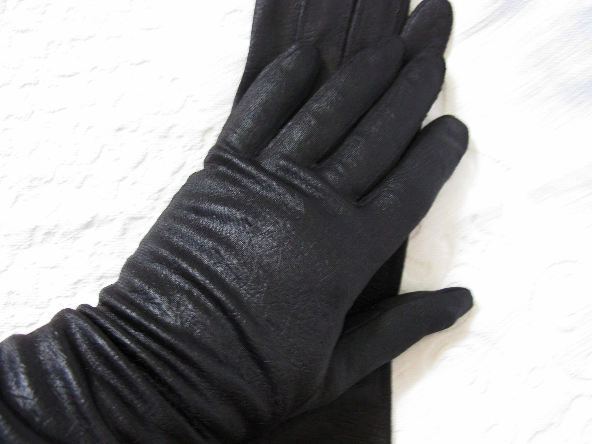 Vintage Gloves Black Sz 6 1/2 Faux Leather Vegan Fabric Matinee Classic Mid Century Mod Cocktail Party Style Free Ship US WhenRosesBloom