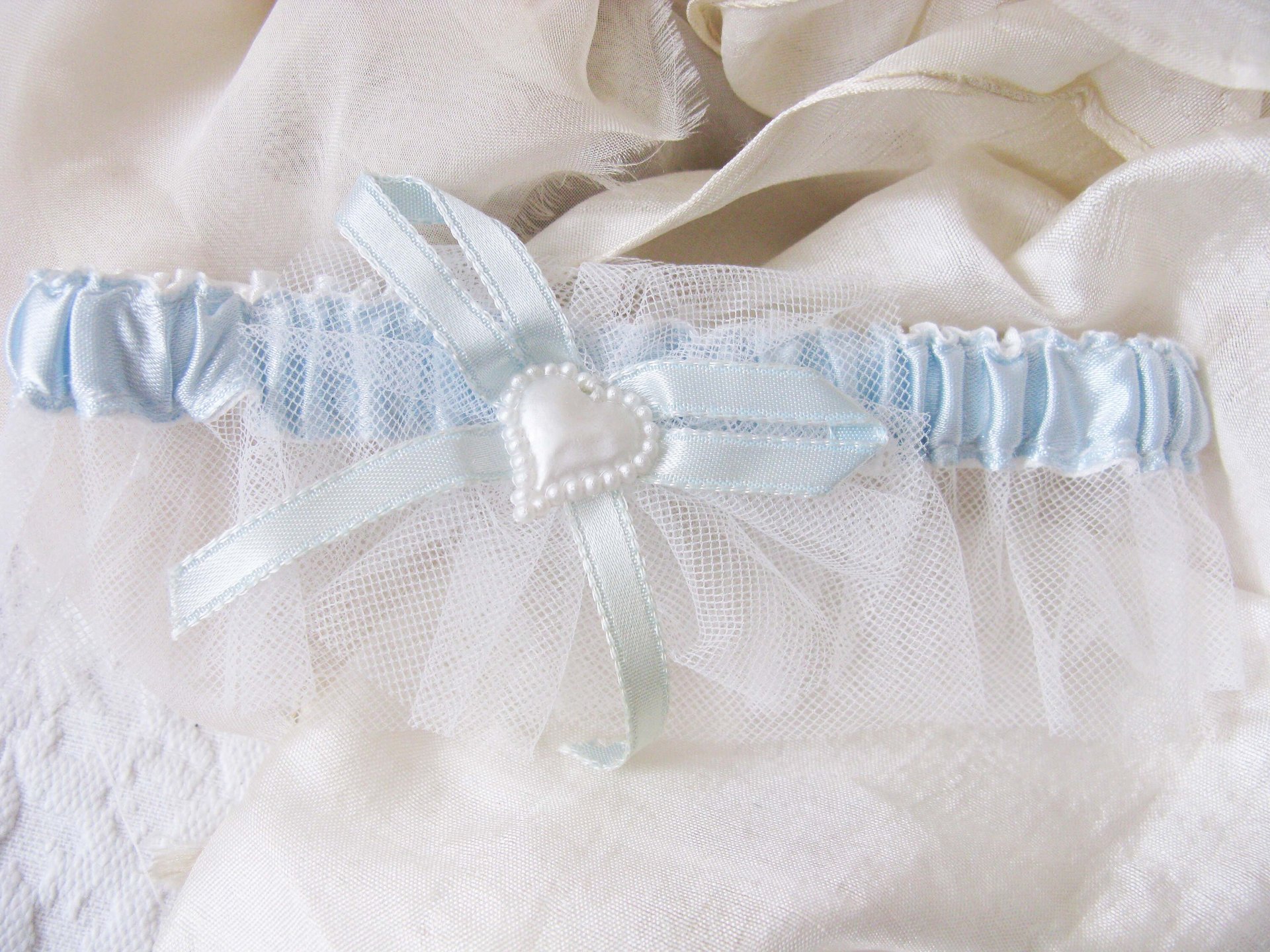 Wedding Garter Bridal Garter Vintage  Retro Classic Romantic Wedding Accessories Something Blue Ribbon &  Lace