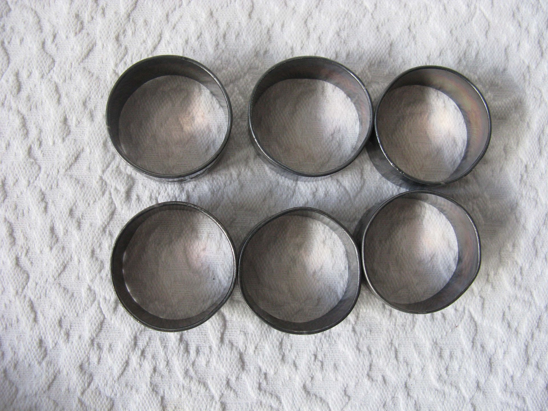 Silver Napkin Rings 6 Vintage Quadruple Plate Tea Gift Aesthetic Style Downton Abbey Classic Farmhouse Cottage Shabby Chic WhenRosesBloom