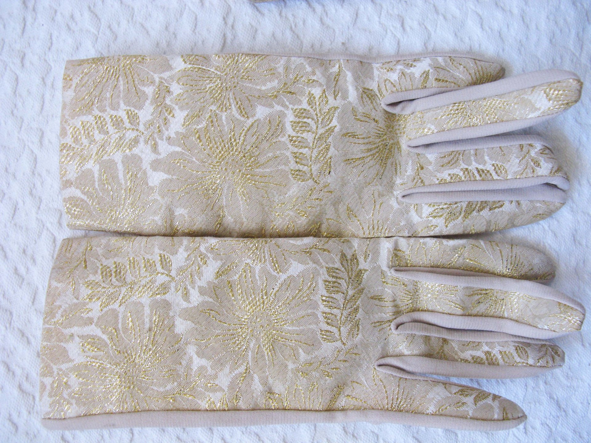 Gold Purse and Gloves Sz 7 to 8 Vintage Retro Mid Century Dance Tea Party Audrey Hepburn Atomic 60s 70s Cosply When Roses Bloom