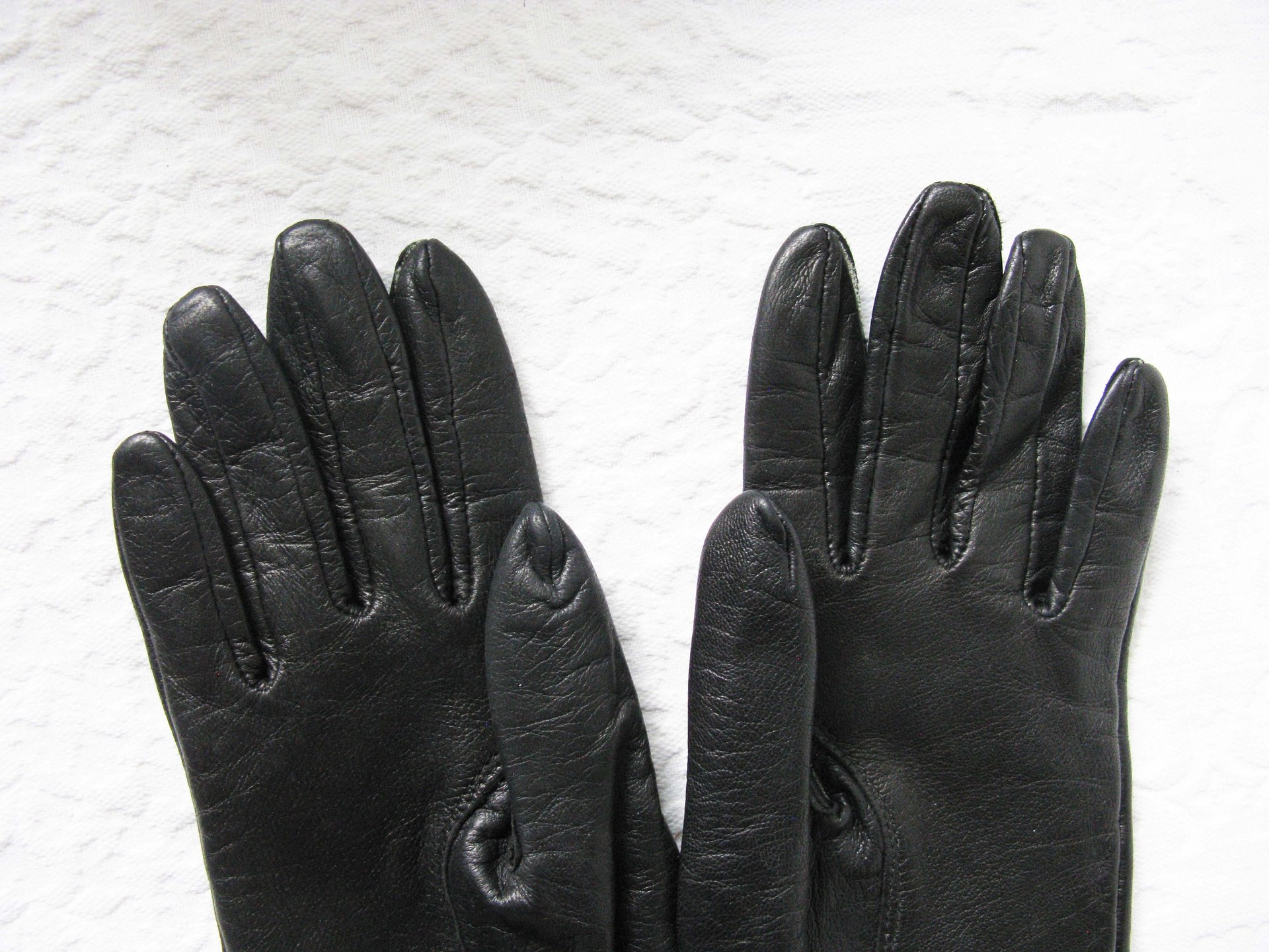 Black Leather Gloves Size 7 Vintage Downton Steampunk Downton  Miss Fisher 50's -60's Cosplay Style Shipping Incl. in USA WhenRosesBloom