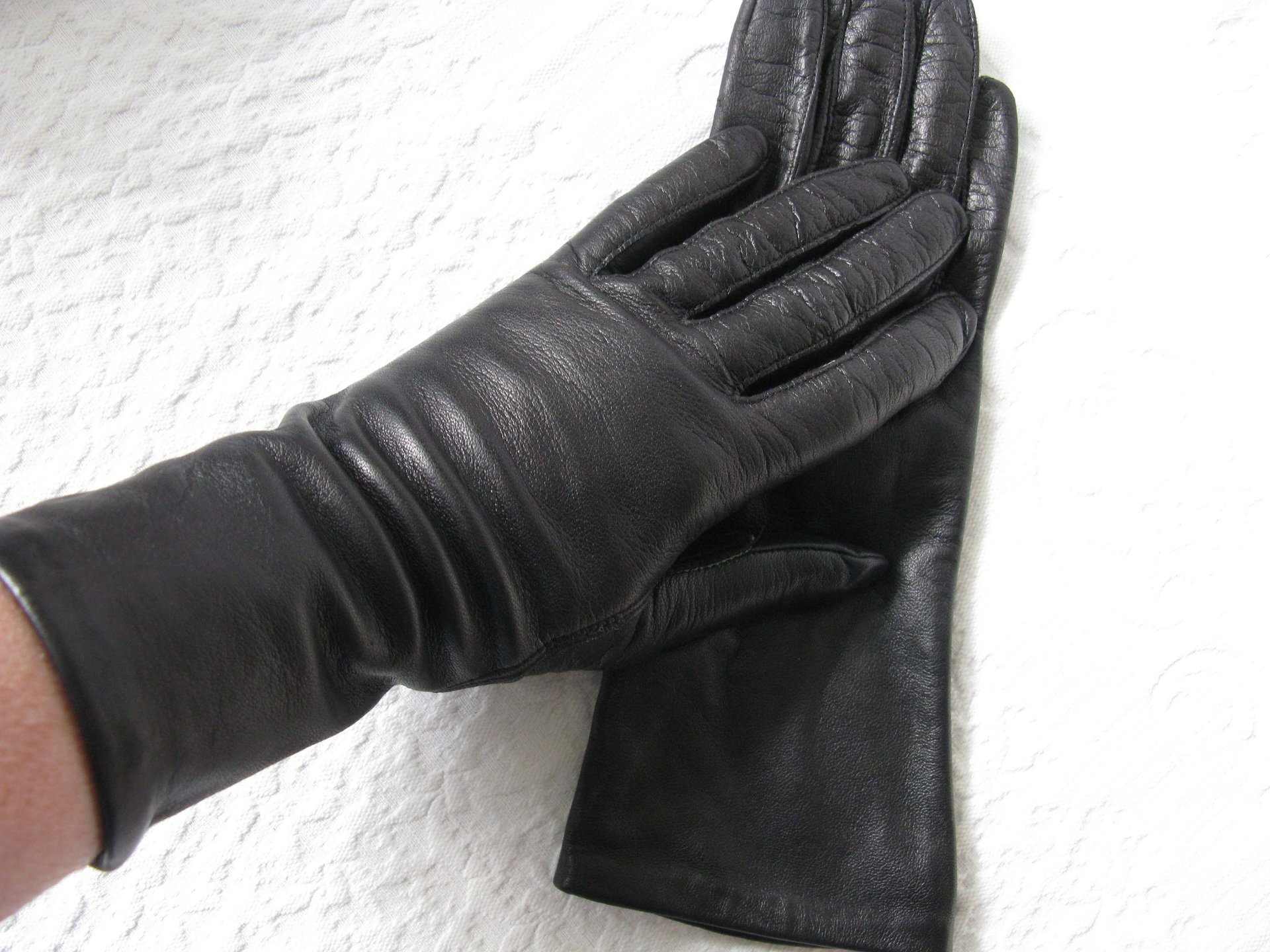 Black Leather Gloves Size 7 Vintage Downton Steampunk Downton  Miss Fisher 50's -60's Cosplay Style Shipping Incl. in USA WhenRosesBloom