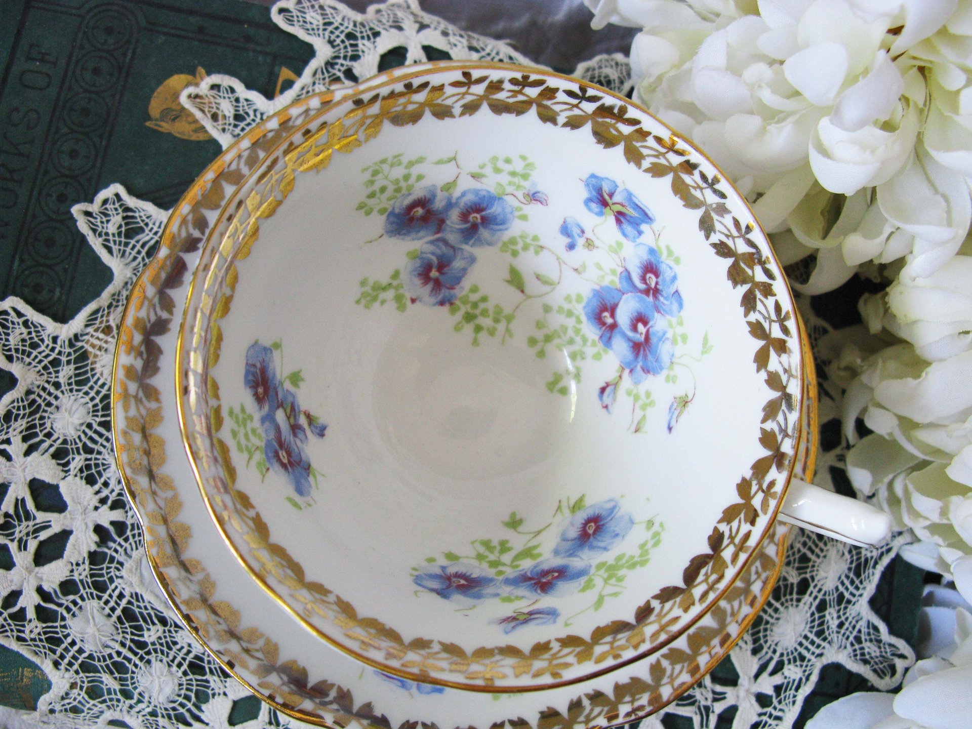Pansy Tea Cup English Bone China Colingswood Vintage Tea Gift Dainty Elegant Shabby Chic Retro Mid Century Classic British WhenRosesBloom