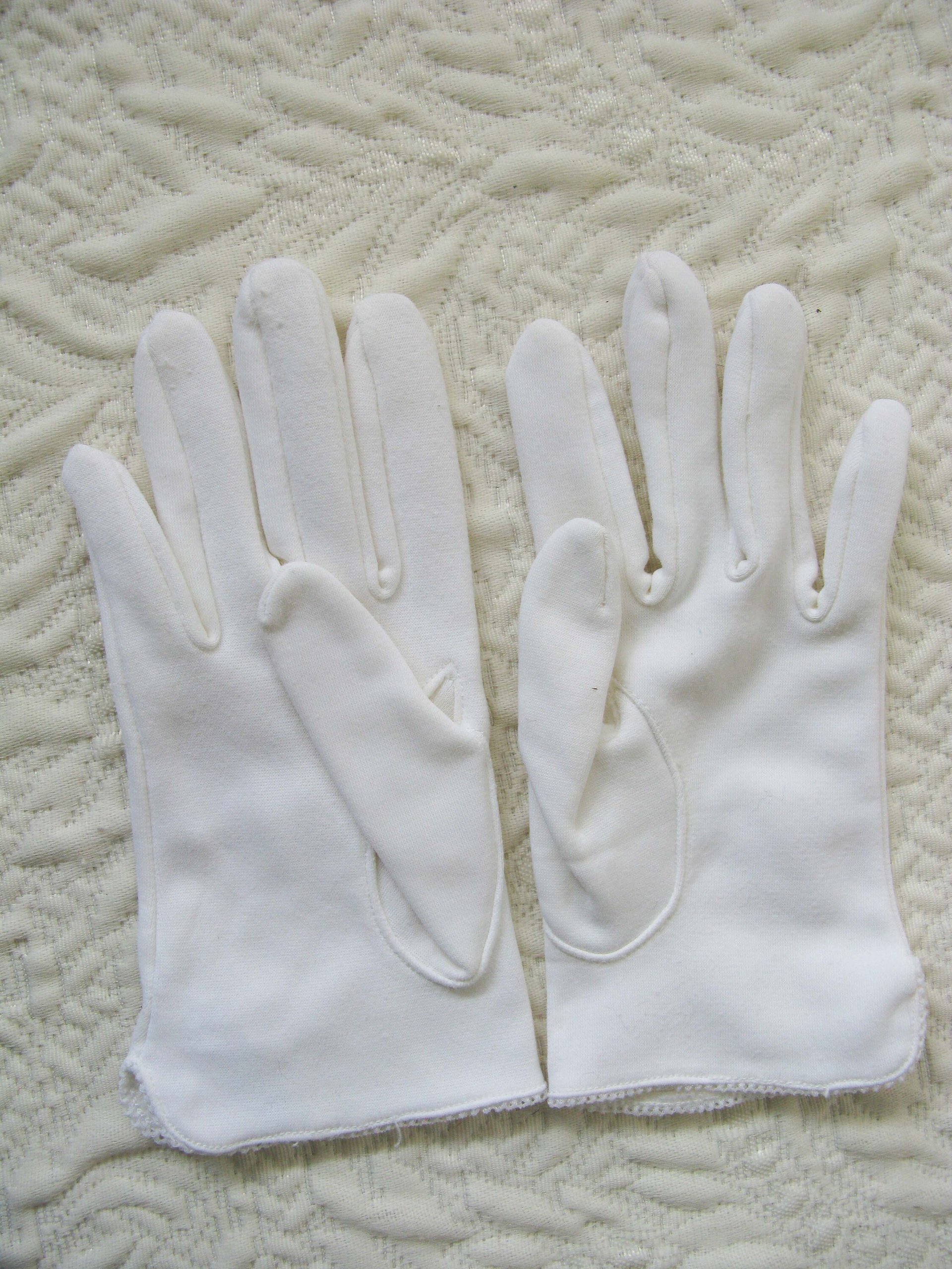 White Gloves Girl Child Vintage Classic Tea Party 1st Communion Flower Girl Wedding  Retro Style Free Ship US WhenRosesBloom