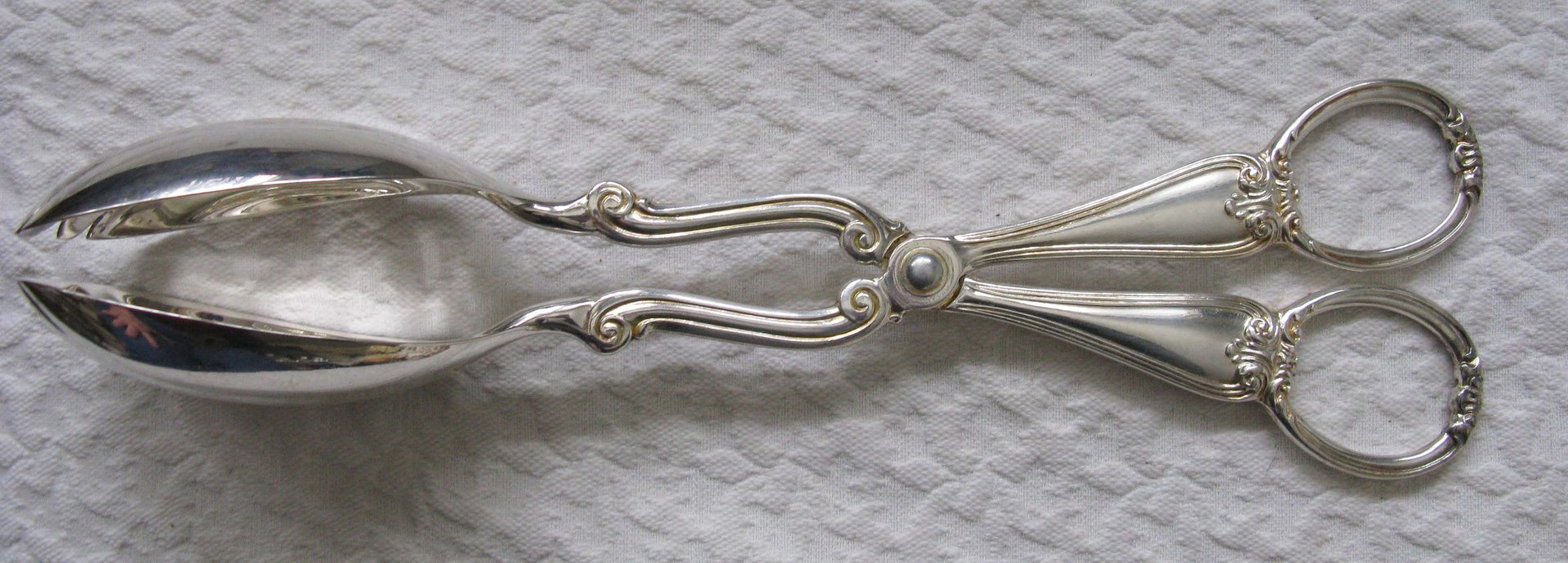 Silver Gorham Heritage Tongs Server for Salad Pastry Vintage Elegant Party Afternoon Tea Gift  Downton Austen Cottage Shabby WhenRosesBloom