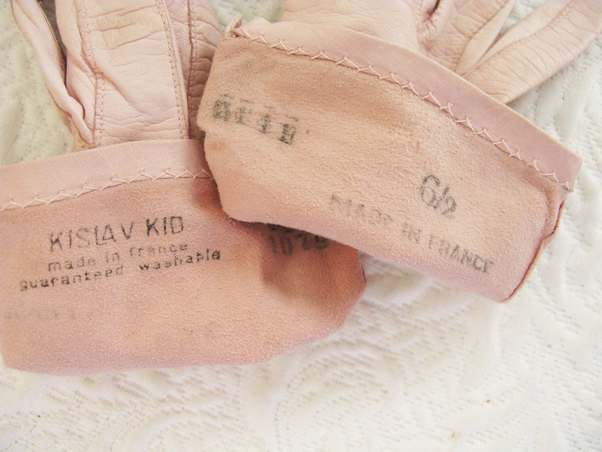 Vintage Pink Gloves French Leather Kislav 6-7 Wedding Tea Party Retro Mid Century Bridal Downton Jane Austen Retro Cosplay When Roses Bloom