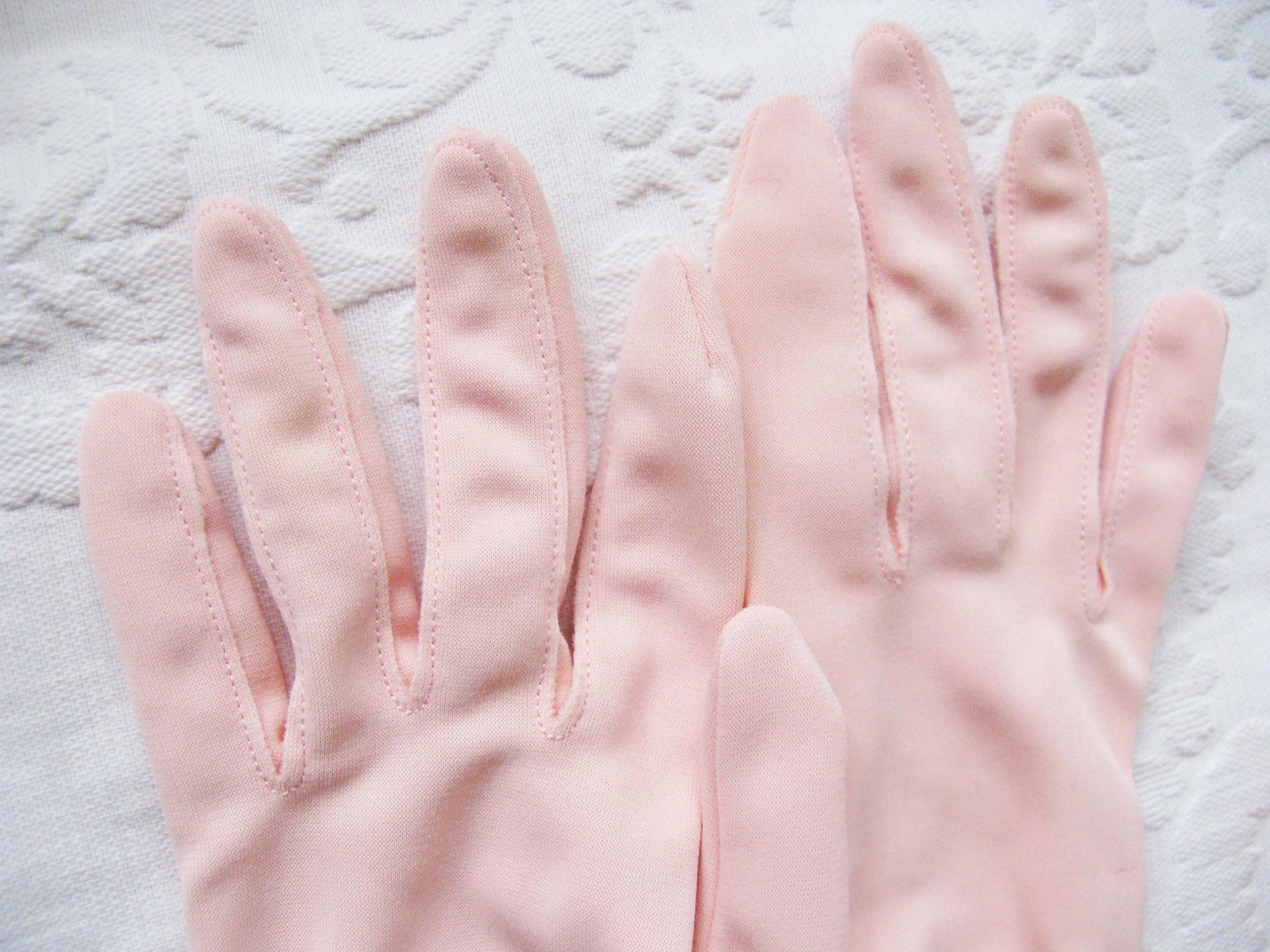 Vintage Pink Gloves Size 7 1/2 gathered wrist accent Tea Party Dance  Mid Century Audrey Hepburn Style NOS New old stock WhenRosesBloom