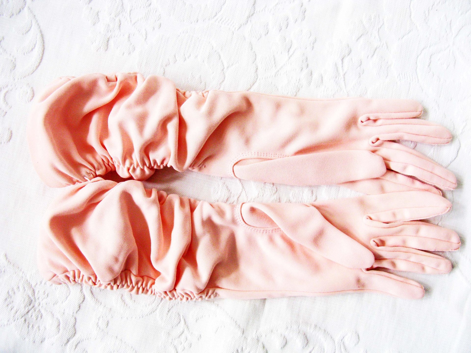 Vintage Pink Gloves Size 7 1/2 gathered wrist accent Tea Party Dance  Mid Century Audrey Hepburn Style NOS New old stock WhenRosesBloom