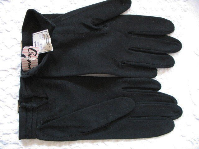 Vintage Black Gloves  Sz 7 1/2  NOS Driving Gloves Mid Century Retro Audrey Hepburn Hollywood Glamour Steampunk  Free Ship US WhenRosesBloom