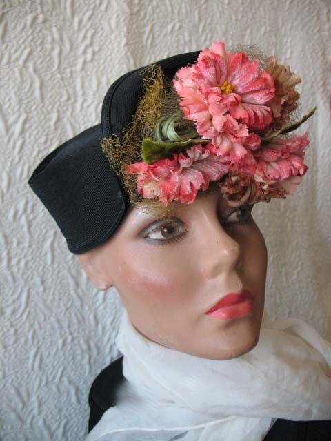 Vintage Black Hat Retro Straw Pink Floral Accent Classic Elegant Tea Party Circa 1930-1950s Hi Style Hats Women's Accessories WhenRosesBloom
