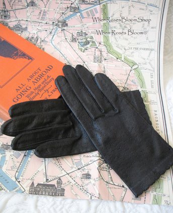 Vintage Leather Driving Gloves Black Leather Sz 6 NOS Retro Mid Century Miss Fisher Cosplay Classic Wardrobe Free Ship in US WhenRosesBloom