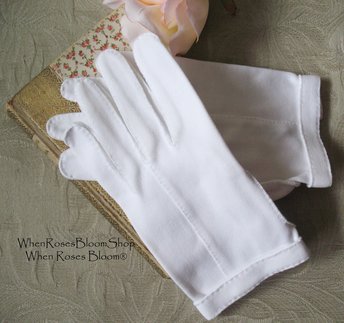 Vintage White Gloves Tea Party Retro Wedding Bride Bridesmaid  1st Communion Mid Century Minimalist Chic   Free Shipping US WhenRosesBloom