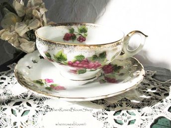 Vintage Footed Teacup Red Pink Berries Japan Mid Century TeaTime Gift Victoria Downton Abbey Cottage Shabby Chic Tea WhenRosesBloom