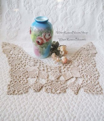 Vintage Irish Crochet Collar Antique Linen Wedding Tea Shabby Chic Romantic Boho Style Free Ship in US WhenRosesBloom