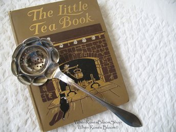 Silver Tea Strainer Sugar Sifter Vintage Rare Elegant Afternoon Tea Party Downton Austen Elegant Cottage Shabby Chic Tea Gift WhenRosesBloom