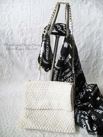 White Beaded Purse Vintage Retro Boho Mod Hippie Style Mod Swinging 60s Style Shoulder Bag for Cosplay NOS new old stock WhenRosesBloom