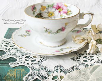 Vintage Floral Tea Cup Pink Roses with Gold Mid Century Tea Time Party Gift Victoria Downton Abbey Cottage Shabby Chic When Roses Bloom