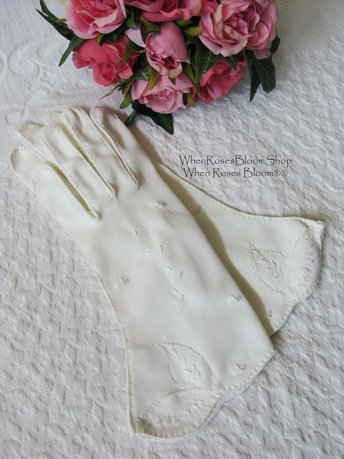 White Gloves Short Sz 6 Embroidered Vintage Retro Mid Century 40s 50s Tea Dance Wedding Downton Cosplay Gloves Free Ship US  WhenRosesBloom