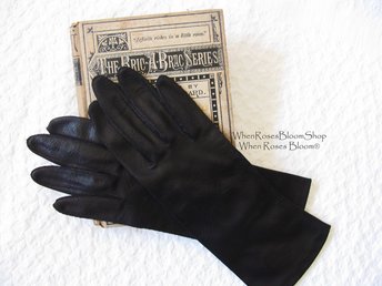 Vintage Gloves Black Sz 6 1/2 Faux Leather Vegan Fabric Elegant Classic Mid Century Mod  Cocktail Party Style  Free Ship US WhenRosesBloom