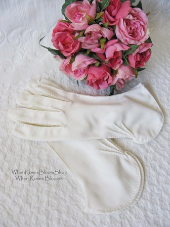 Gloves White Short  Retro Vintage Tea Party Elegant Cosplay Downton Miss Fisher Mid Century Style Free Ship US When Roses Bloom