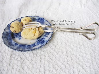 Vintage Silver Server Tongs for Cake Sandwich Pastry Elegant Afternoon Tea Party Downton Austen Cottage Shabby Chic Tea Gift WhenRosesBloom
