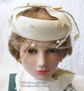 White Hat Vintage Fascinator Cocktail Tea Party Wedding Bridal Ring Circle Hat Net Birdcage Veil Mid Century WhenRosesBloom
