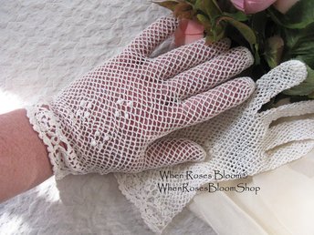 Vintage White Crochet Gloves When Roses Bloom®